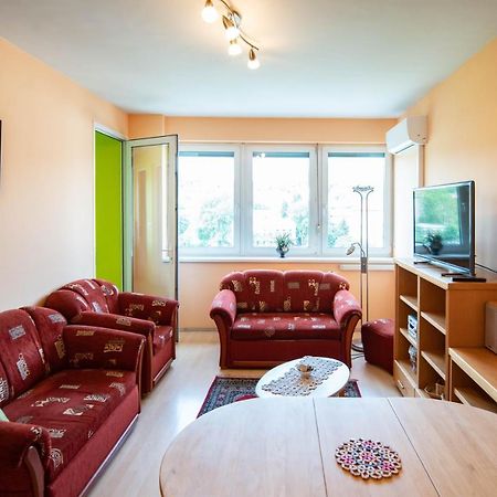 Free Parking Amphitheater Apartment - Wifi, Ac, Tv Budapesta Exterior foto