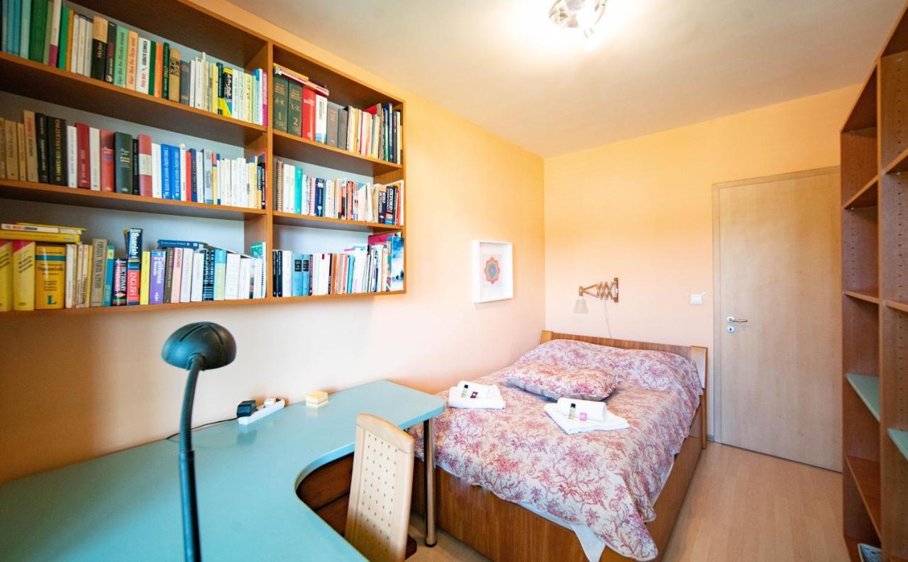 Free Parking Amphitheater Apartment - Wifi, Ac, Tv Budapesta Exterior foto